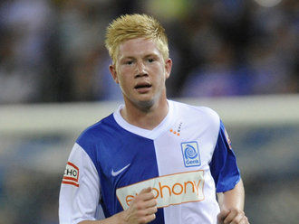 已获海港等队邀约，茹子楠表态站好梅州这班岗：拼到最后一秒（面对海港等队邀约，茹子楠坚定留守梅州：拼到最后一刻）