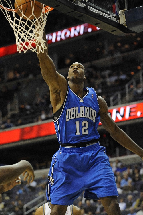 意媒：米兰前主席李勇鸿在去年7月被香港法院判决破产（意媒：香港法院去年7月裁定前米兰主席李勇鸿破产）