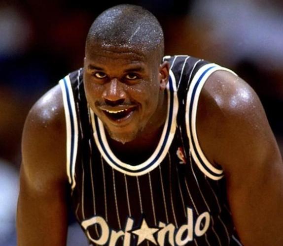 胡尔克谈转会传闻：媒体谈论的比我自己知道的还多（胡尔克回应转会传闻：媒体似乎比我更了解我的动向）