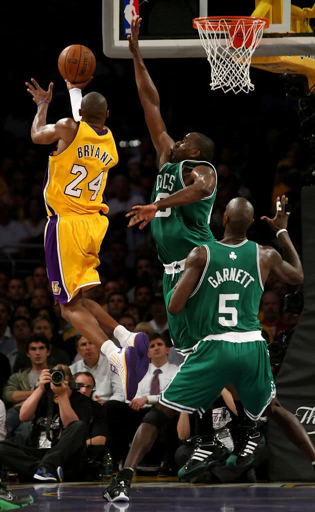 马特乌斯：昂达夫应重返德国队，他在锋线上的表现不可或缺（马特乌斯呼吁德国队再征召昂达夫：锋线价值不可或缺）