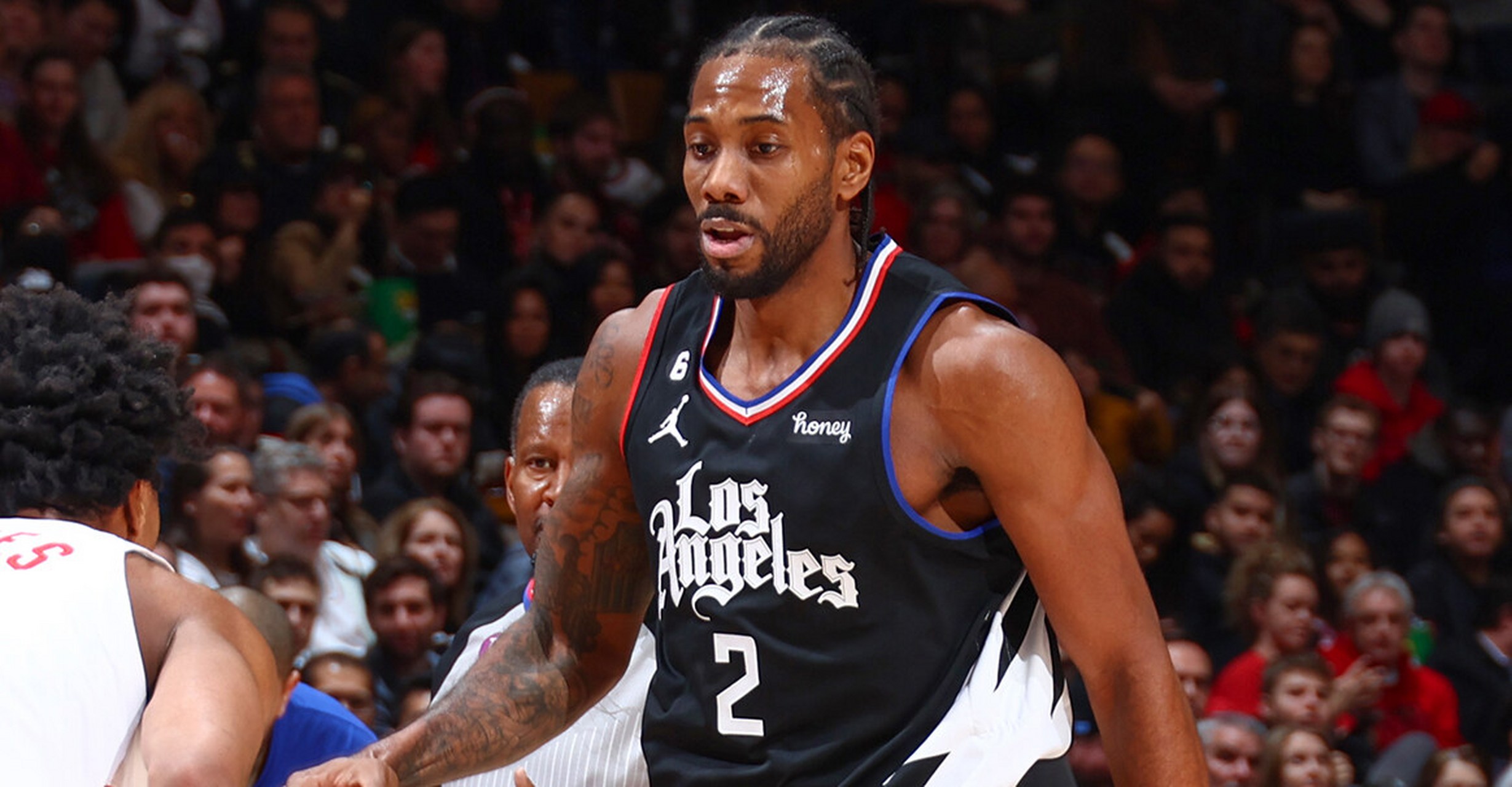 记者：阿根廷全队周四启程前往安哥拉，梅西届时将首发出战（记者：阿根廷队周四启程赴安哥拉，梅西预计首发亮相）