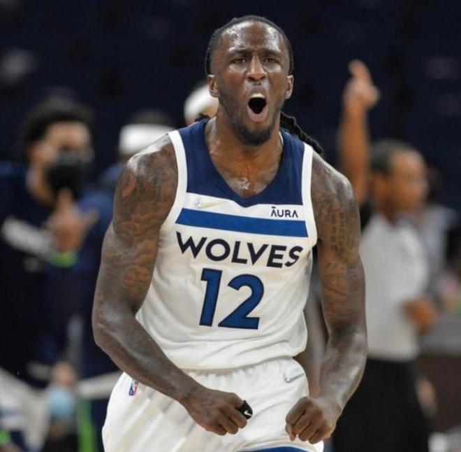 潮州体育馆：球场免费开放 惠民健身“不打烊”（潮州体育馆球场免费向市民开放 惠民健身随时可享）