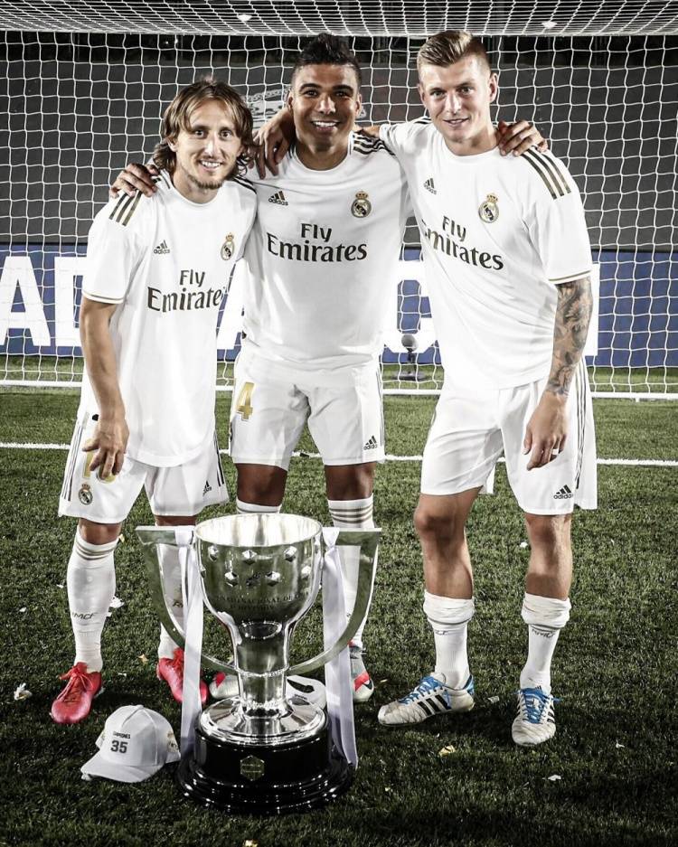 博雷戈：奎因如此年纪这么沉稳难得一见 我们都相信他的选择（博雷戈盛赞奎因：年轻却沉稳罕见，我们信任他的抉择）