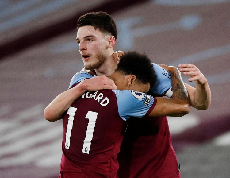 女足欧冠淘汰赛抽签：皇马若晋级将战巴萨，阿森纳若晋级战切尔西（女足欧冠淘汰赛签位：皇马晋级遇巴萨，阿森纳过关碰切尔西）