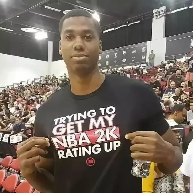 刘炜：首秀向来难打，新援理查德森还需提升体能加强磨合（刘炜：首战不易，理查德森还需提升体能、加强磨合）