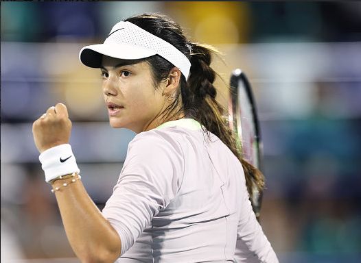 尤文跟队：鲁加尼目标下周欧冠复出，布雷默可能12月下旬回归（尤文队记：鲁加尼力争下周欧冠复出，布雷默有望12月下旬回归）