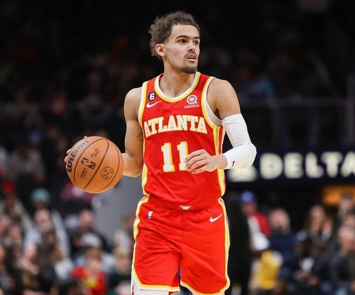 梅开二度，吉拉西当选多特vs比利亚雷亚尔全场最佳（吉拉西双响，荣膺多特对阵比利亚雷亚尔全场最佳）