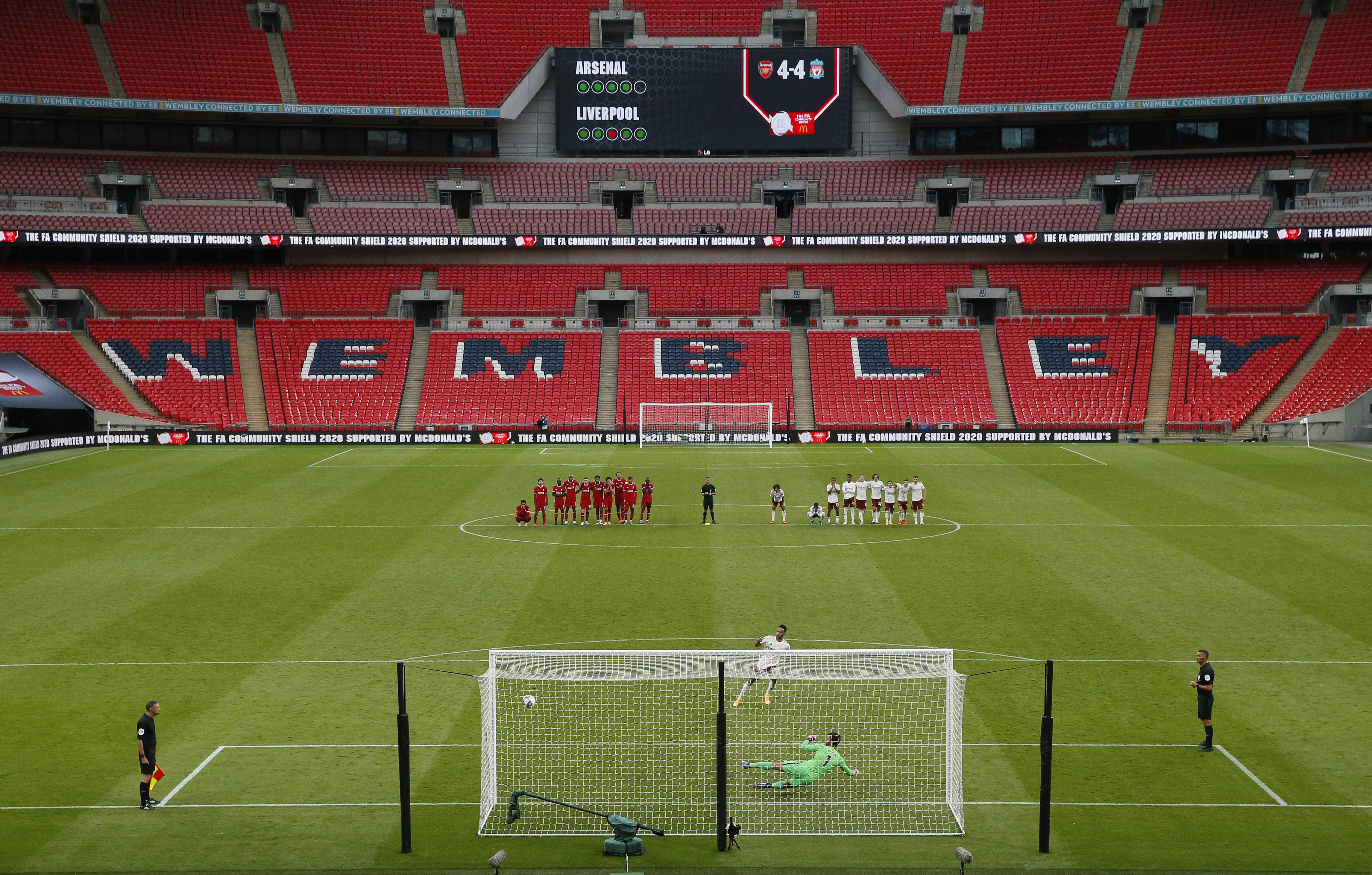 罗马诺：迈阿密国际希望留住阿连德，目前正在就留队条件谈判（罗马诺：迈阿密国际力争挽留阿连德，双方正就留队条款磋商）